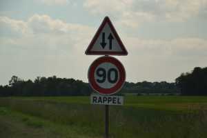 HEADING SOUTH FROM PARIS(010)